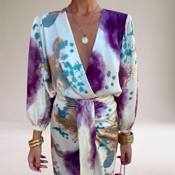 Valeria | Elegant Dress with Knot at the Waist