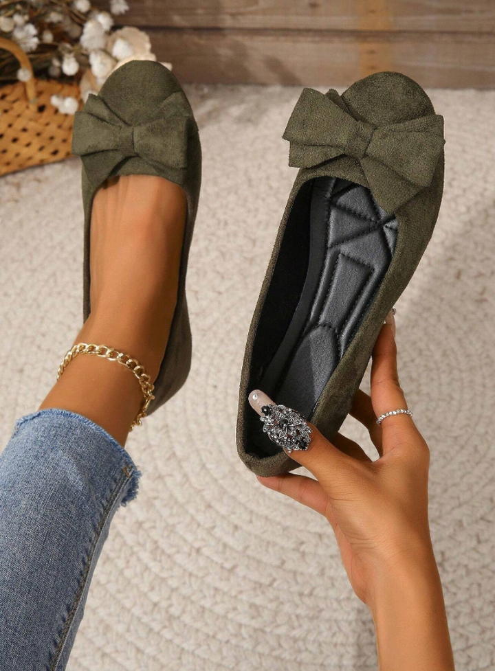 ELLY | Cozy and Supportive Footwear