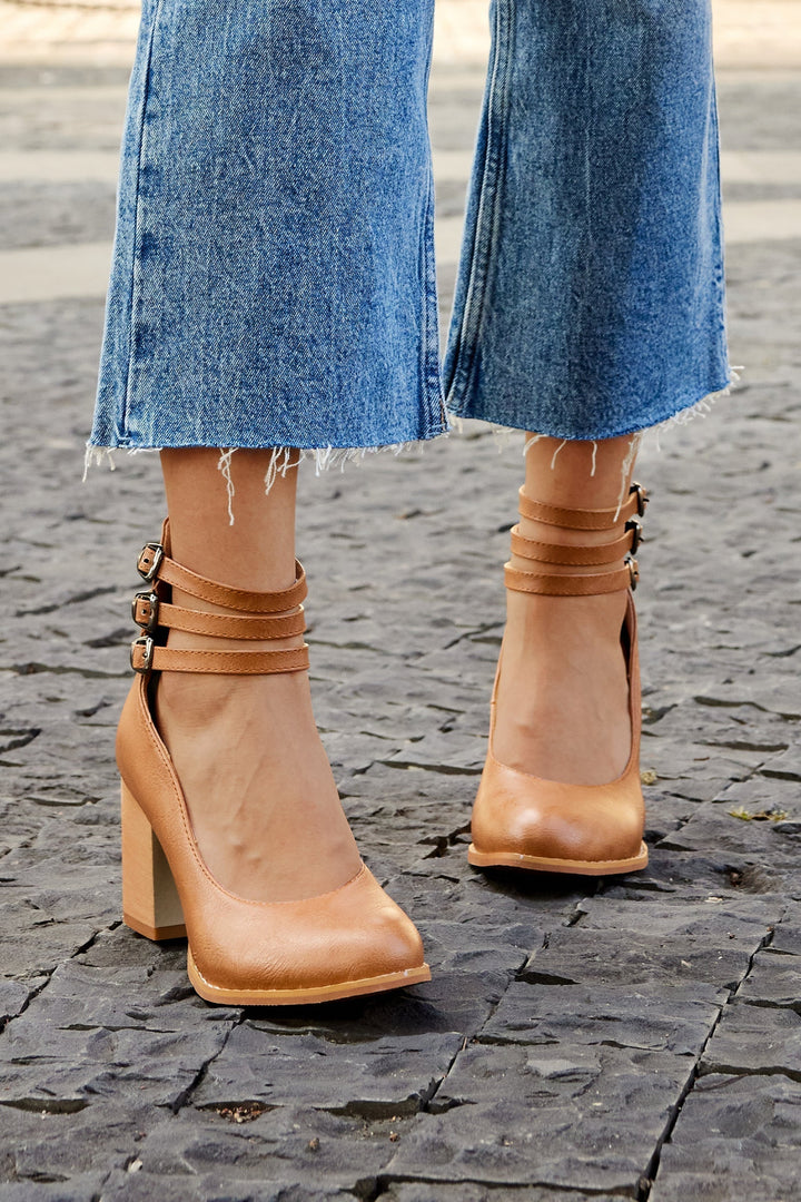 Allegra™ Ankle Strap Chunky Heel Sandals