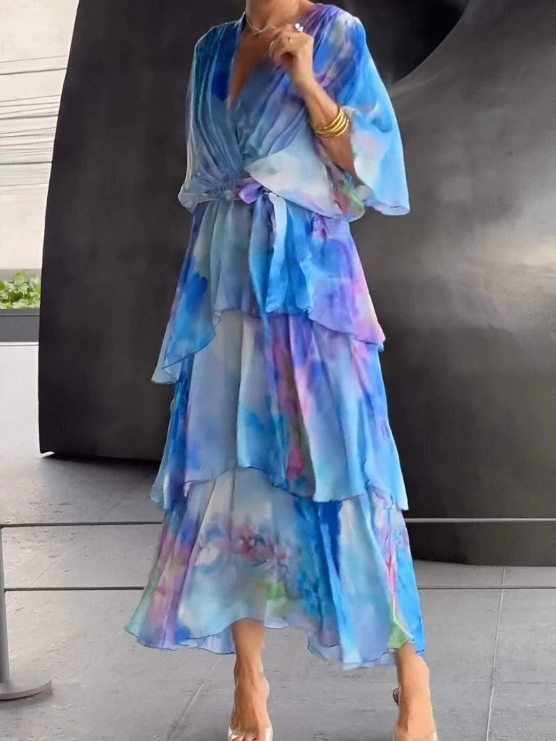 Diana | Elegant V-Neck Dress