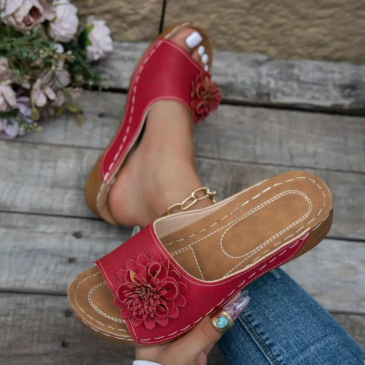 FLORA | Floral Motif Sandals