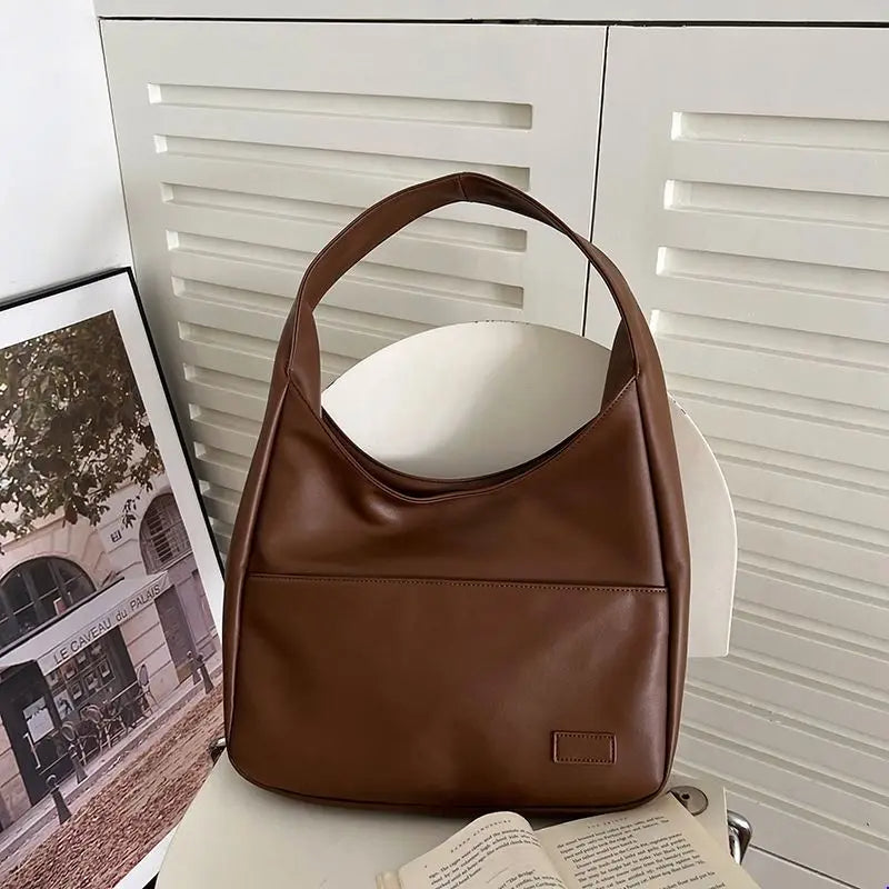 Clara Everyday Petite Tote