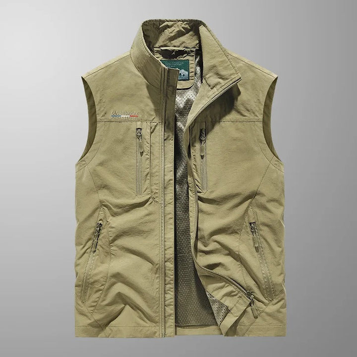 Stuart - Multi-Pocket Breathable Outdoor Cargo Vest