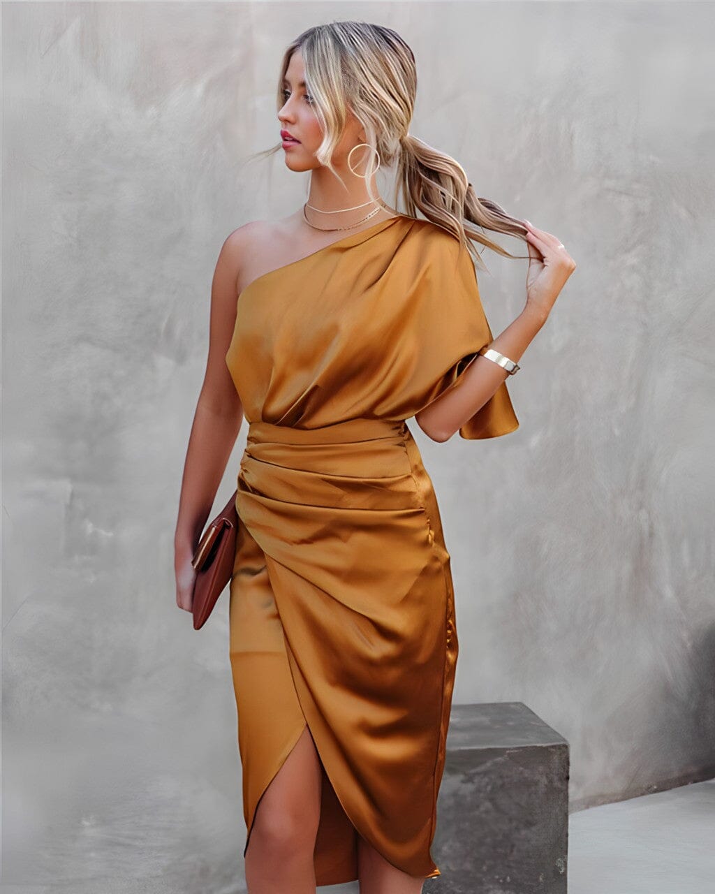 Dhalia | Elegant Asymmetric Dress