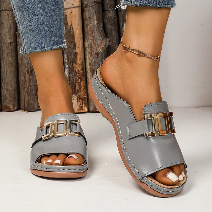 Mariya | Cozy Sandal