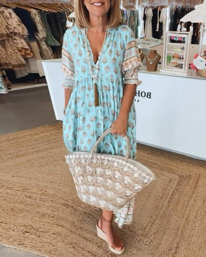 Lila | Casual V-neck Dress