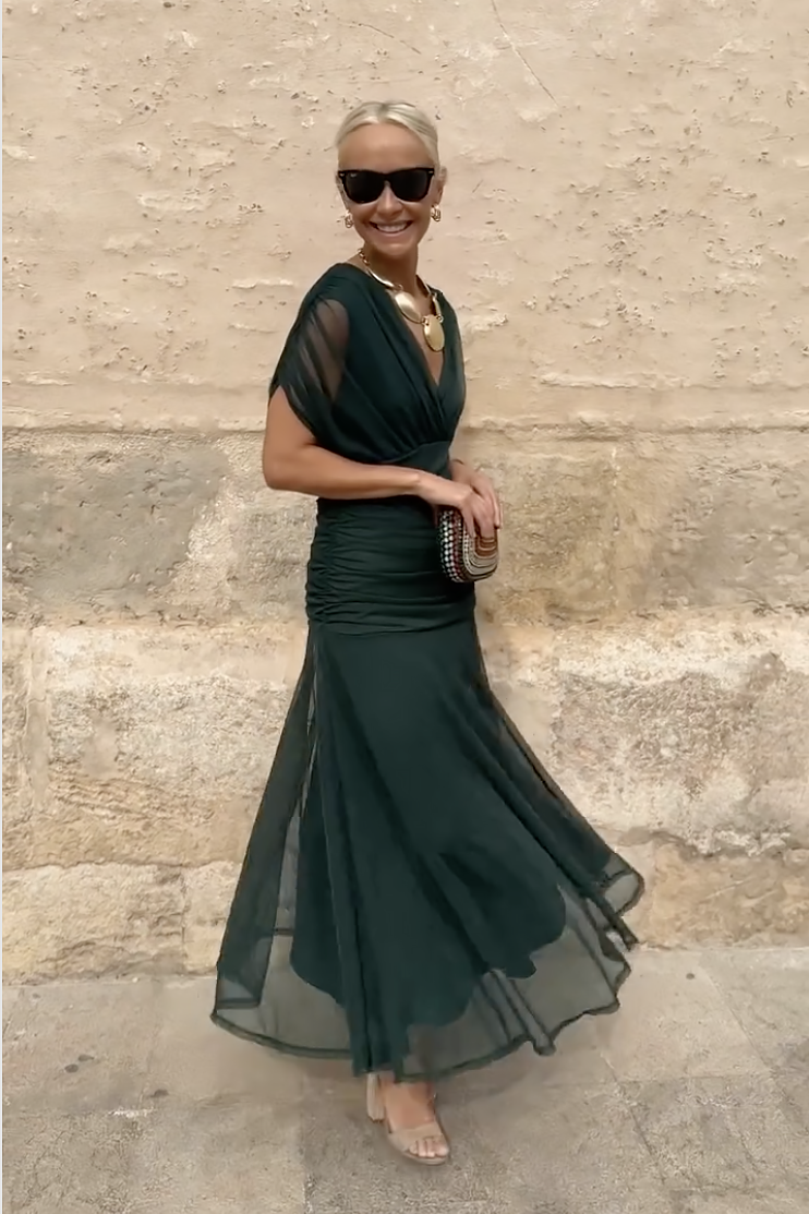 ALMA - LONG DRESS WITH V-NECK