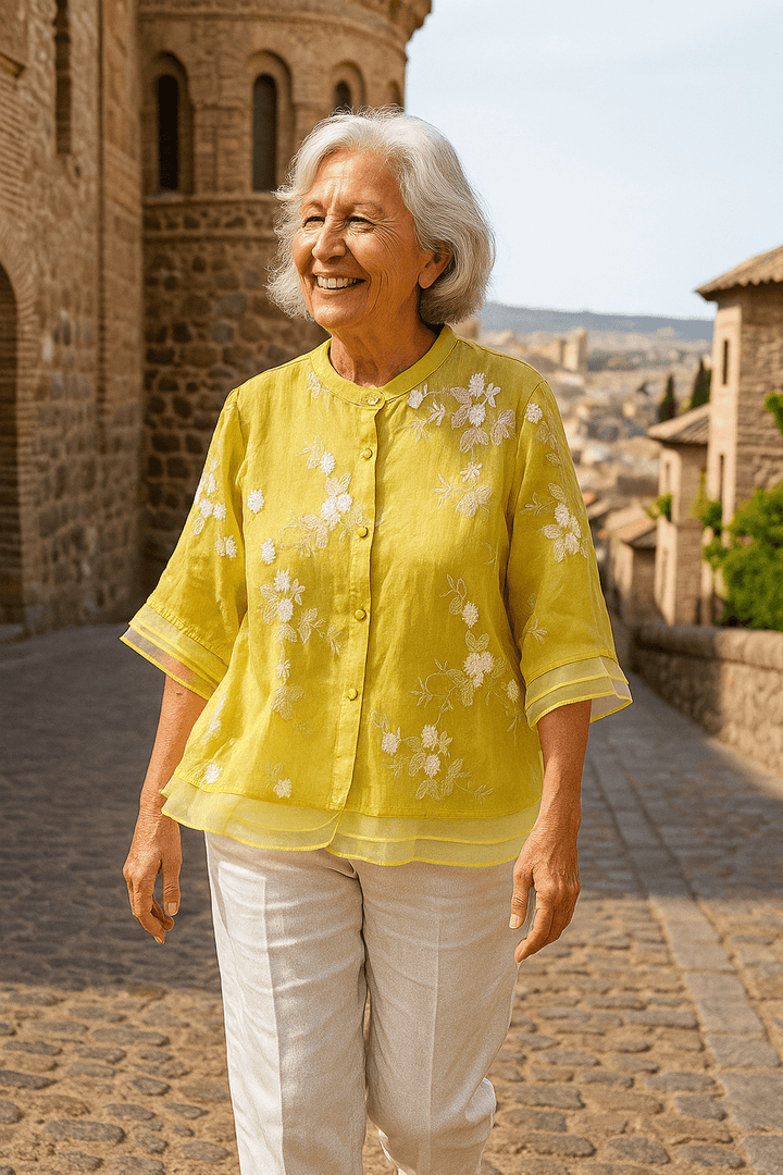 Madison | Chic Embroidered Top