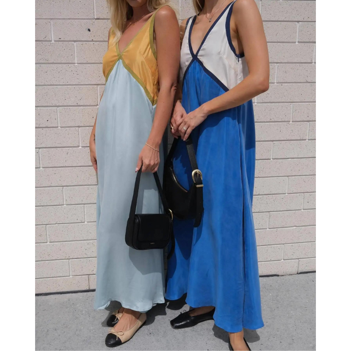 Maeve | Sleeveless V-Neck Dress