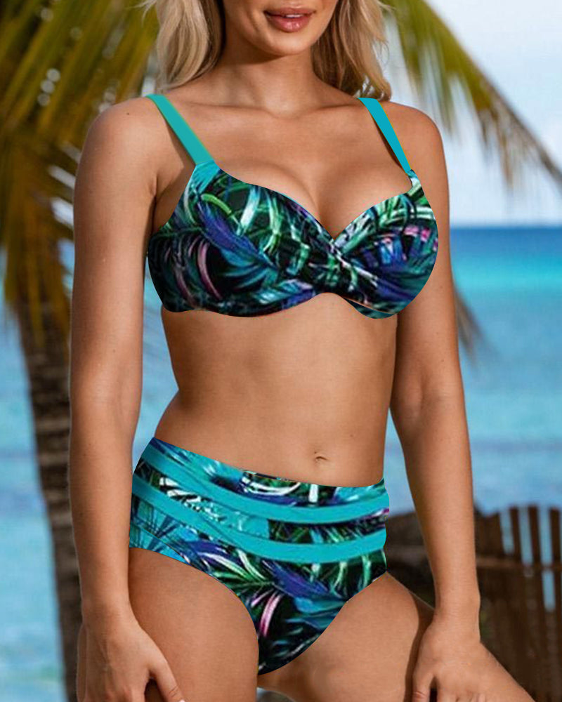Alison - High-Waisted Bikini with Leaf Print