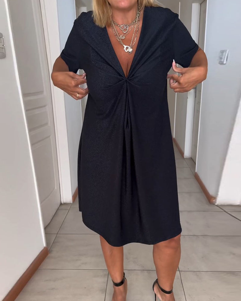 Mila | Short-Sleeve V-Neck Twist Dress