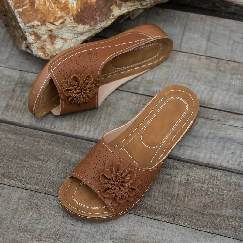 FLORA | Floral Motif Sandals