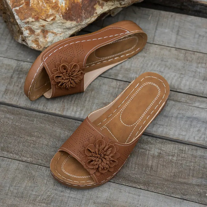 FLORA | Floral Motif Sandals
