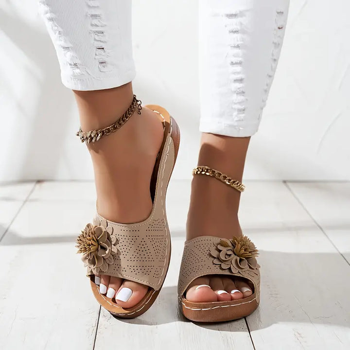 FLORA | Floral Motif Sandals