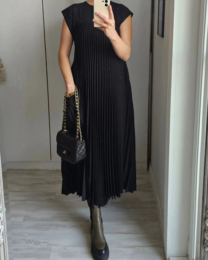 Orly™ Pleated Maxi Dress