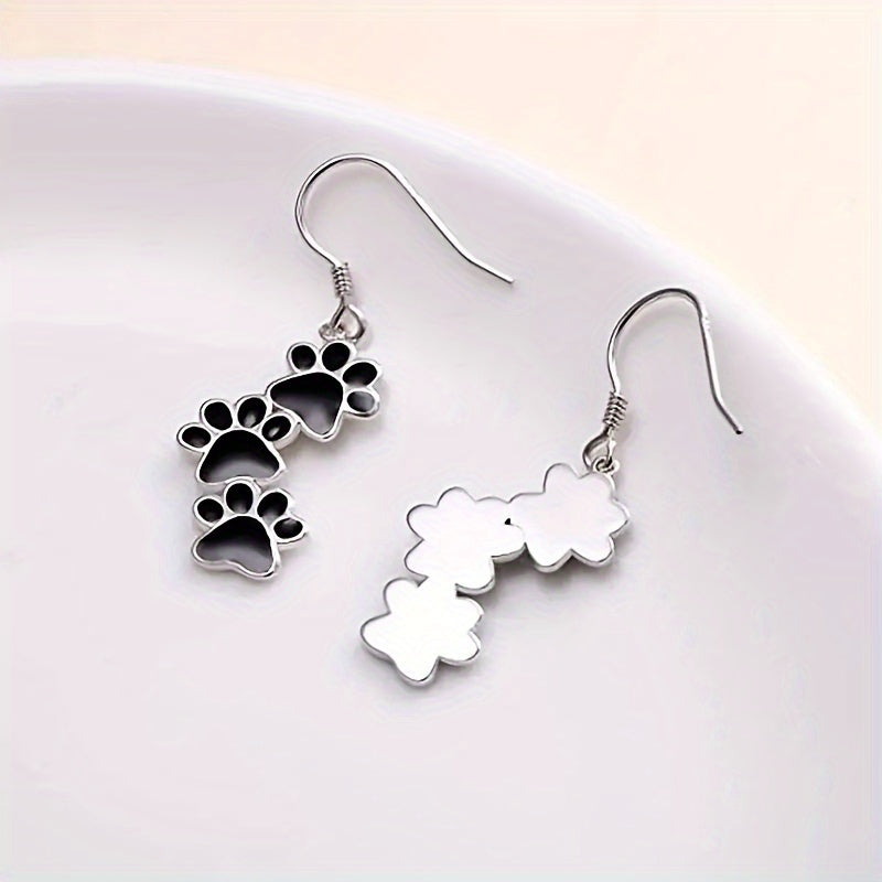 Hanging Earrings with Black Paws Susanne in Rosendal