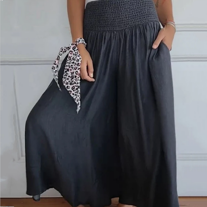 Irene | Wide and Comfortable Trousers