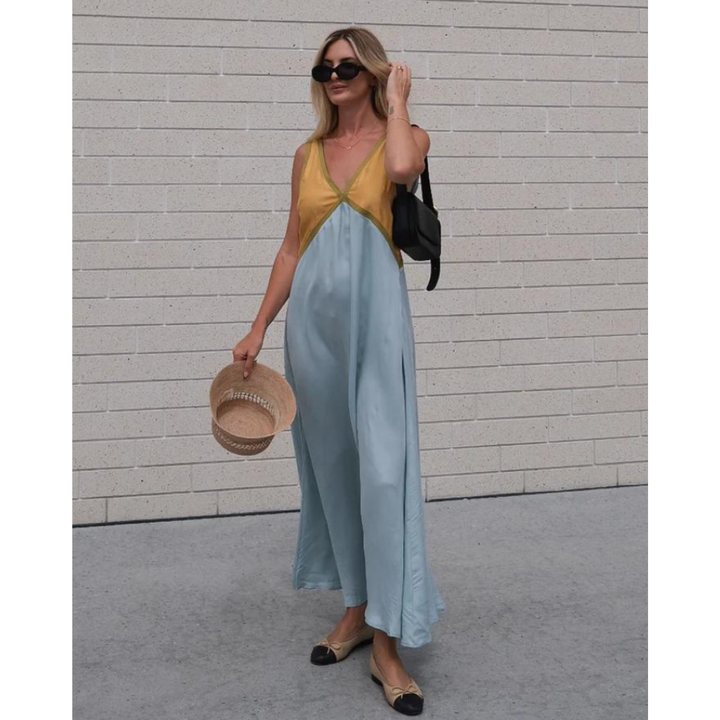 Maeve | Sleeveless V-Neck Dress