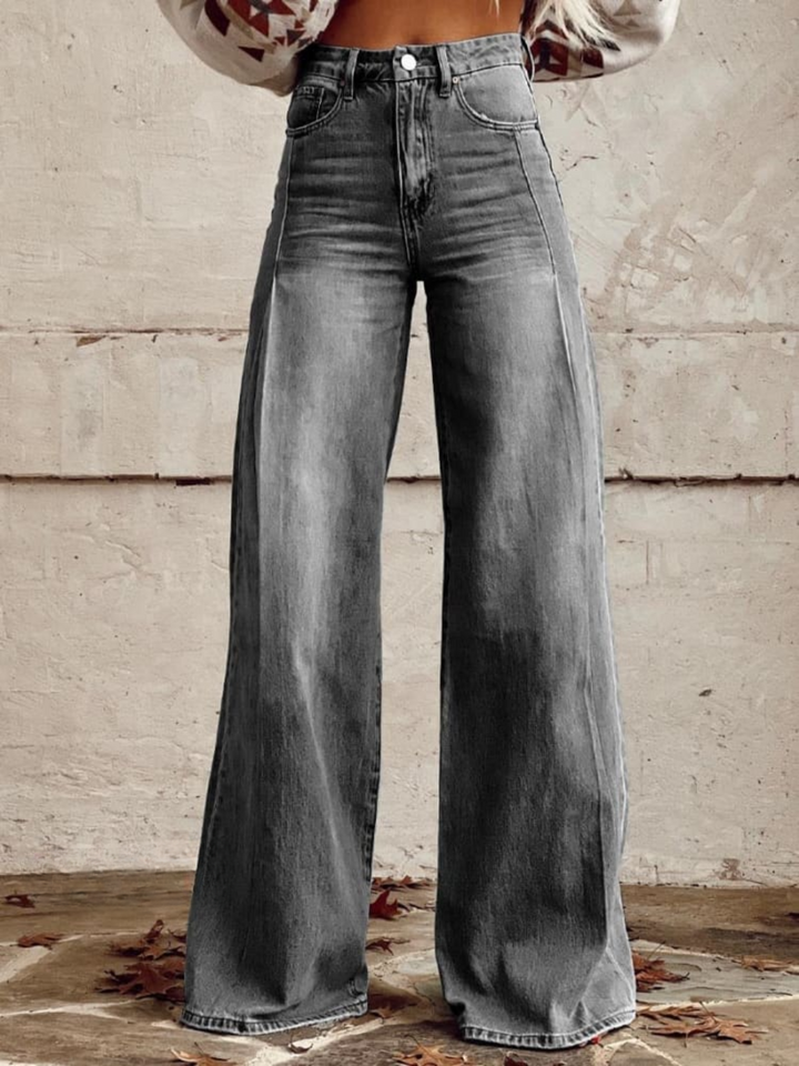 Vittoria | Retro-Inspired Flared Trousers