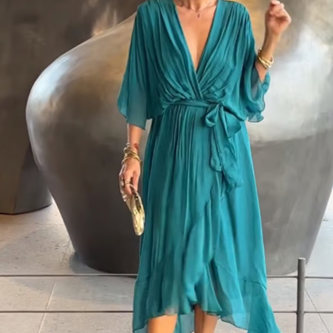 Mady - Chic Elegance Dress