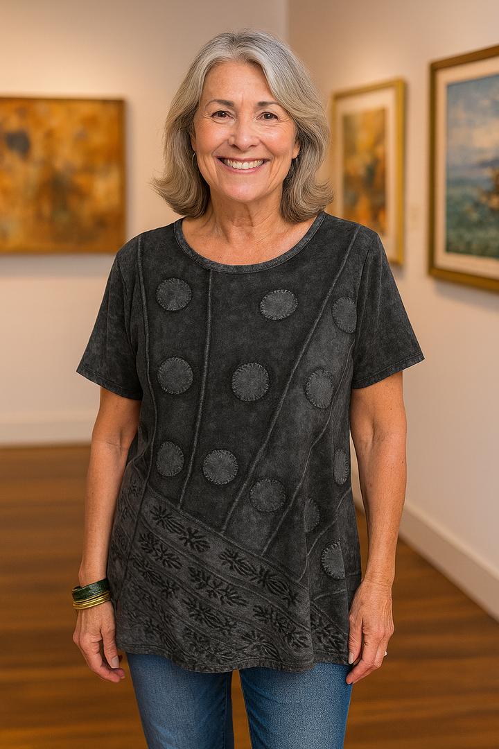 Calla | Elegant Artistic Top – Graceful Fit, Stunning Appeal