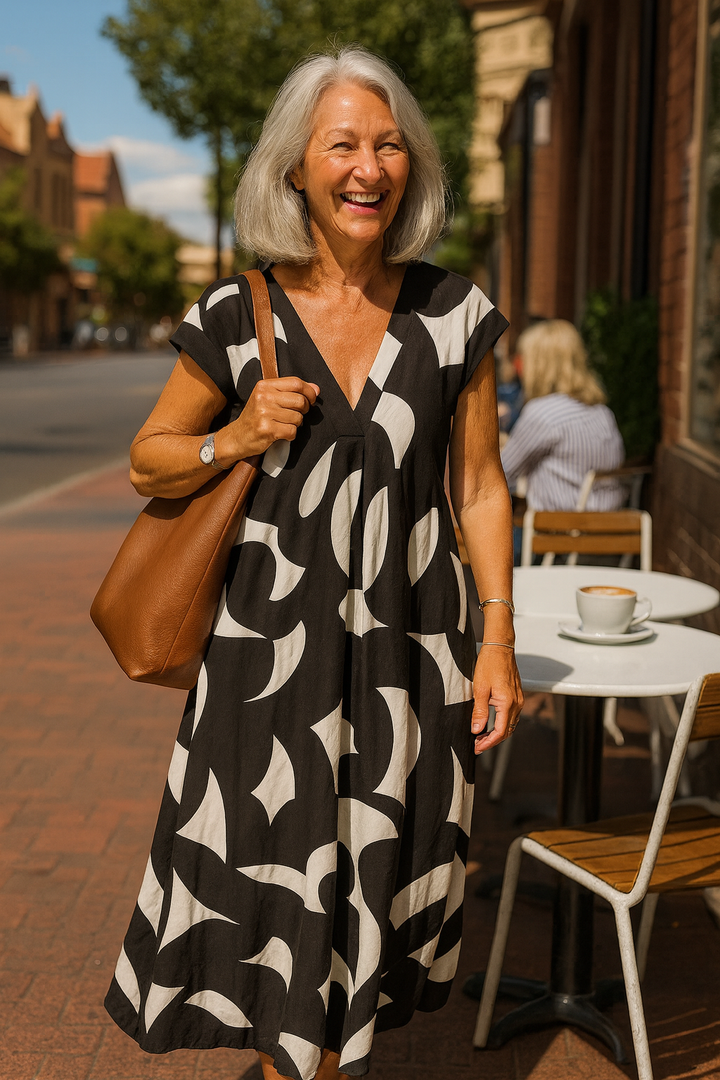 Corinne | Elegant Maxi Dress – Flattering Silhouette with Tummy Control