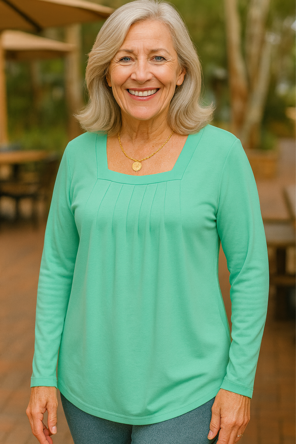 Colleen | Long Sleeve Pleated Comfort Top – Your Go-To for Everyday Confidence.
