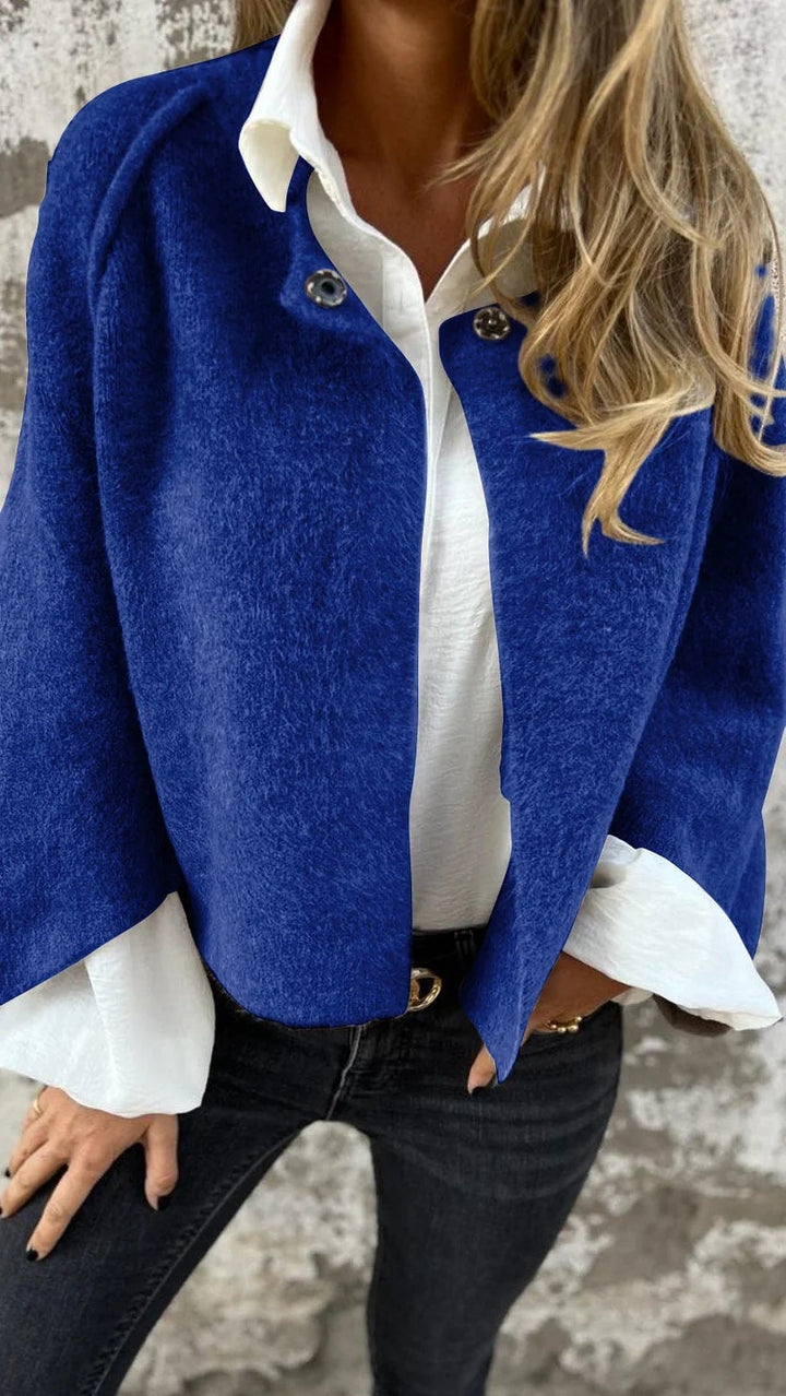 Janice – Elegant Knit Cocoon