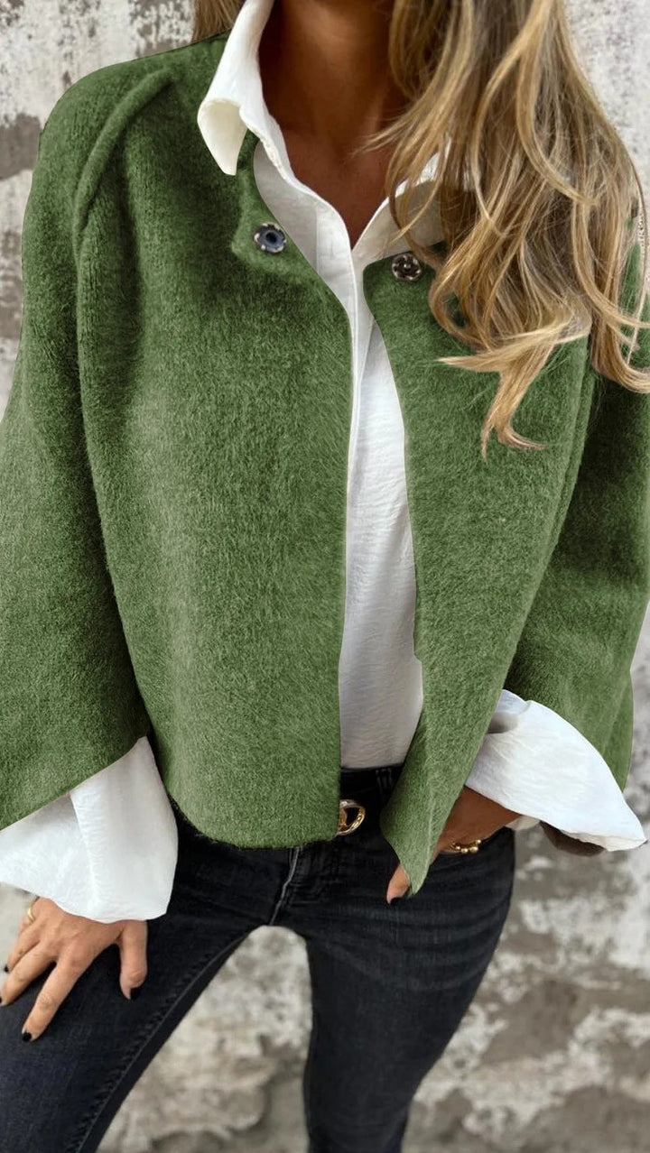 Janice – Elegant Knit Cocoon