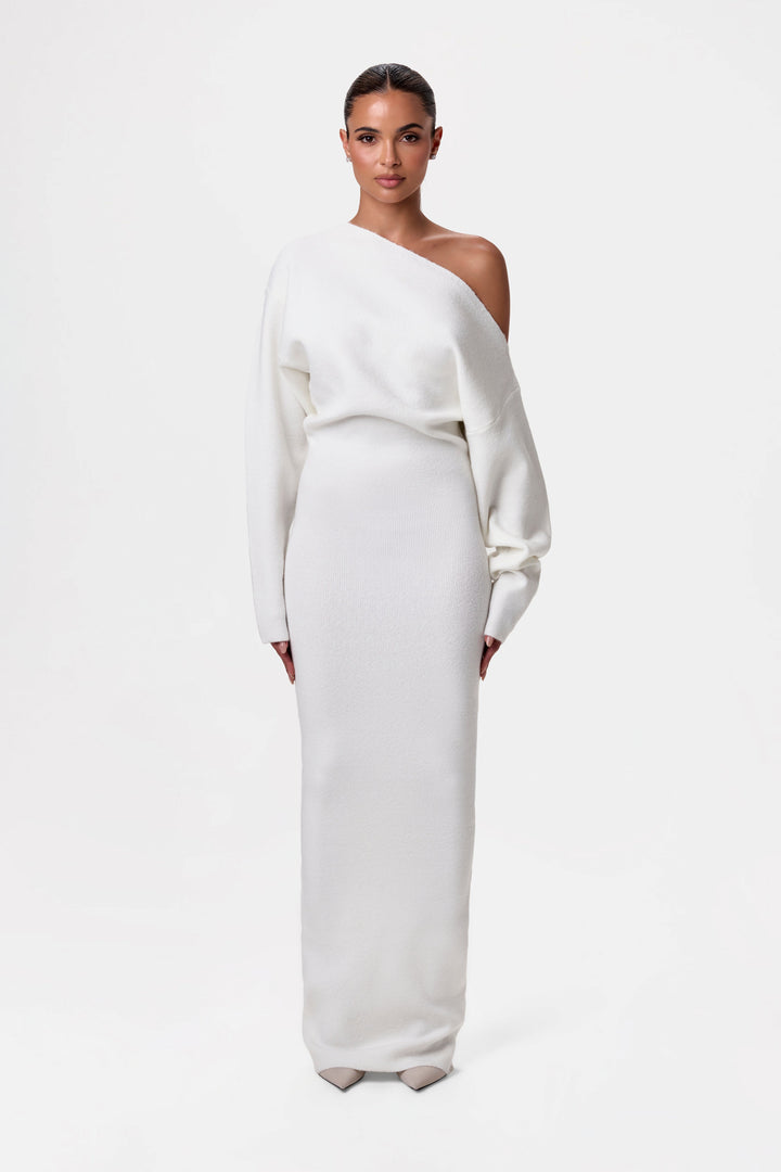 Juri | Off Shoulder Sweater Dress