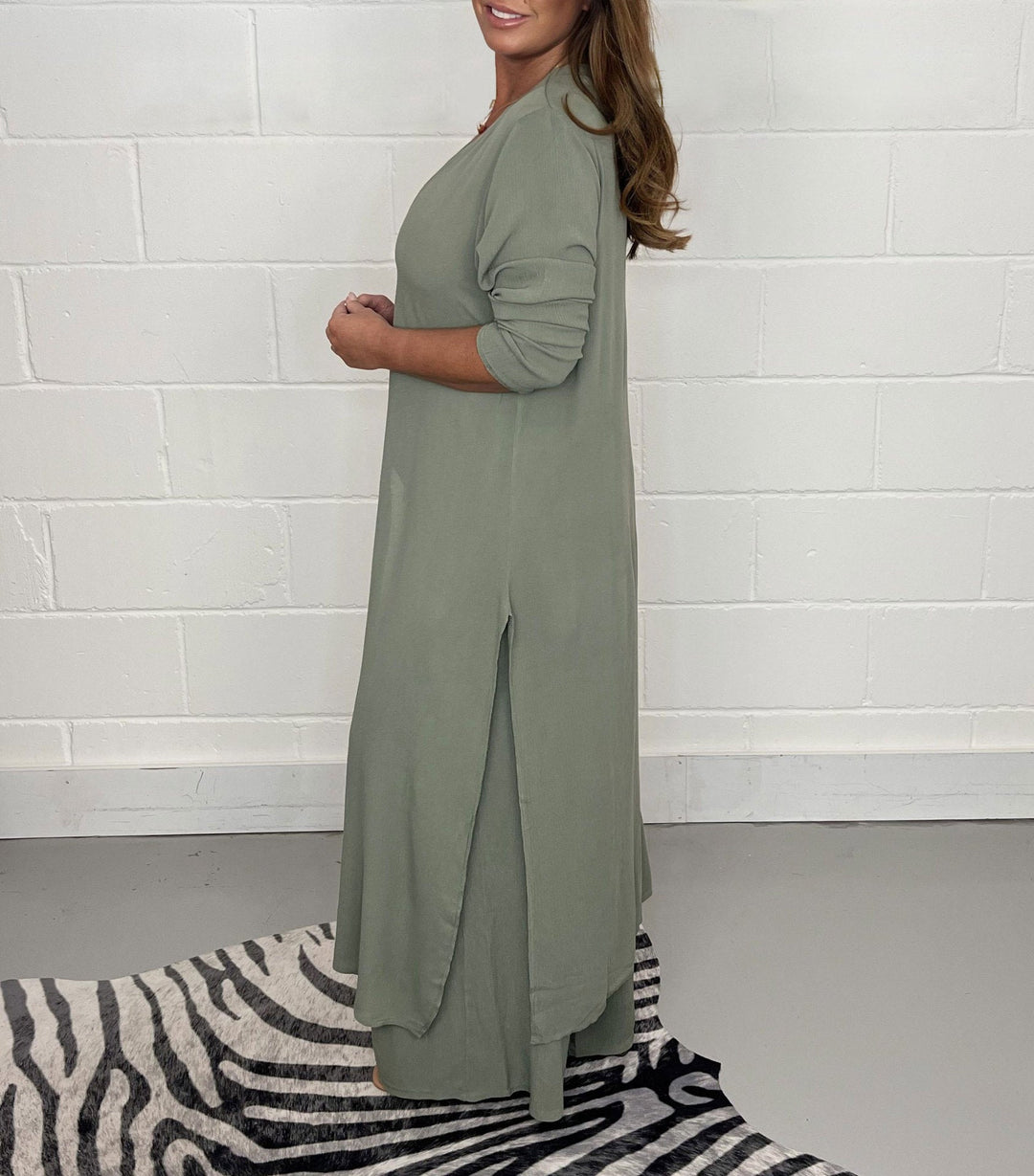 Daniela - V-Neck Slit Casual Two-Piece Set
