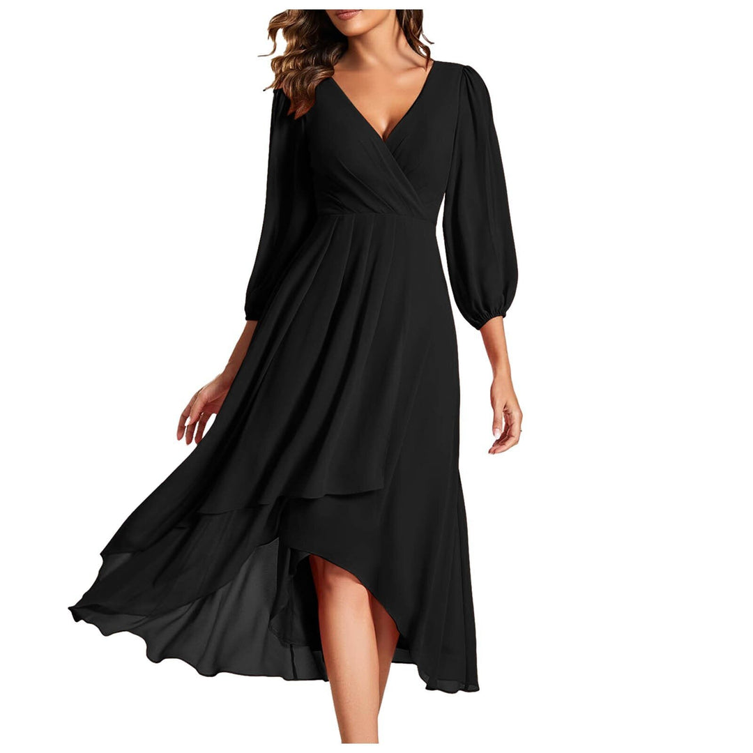 Isabella | Elegant dress with V-neck and asymmetrical hem