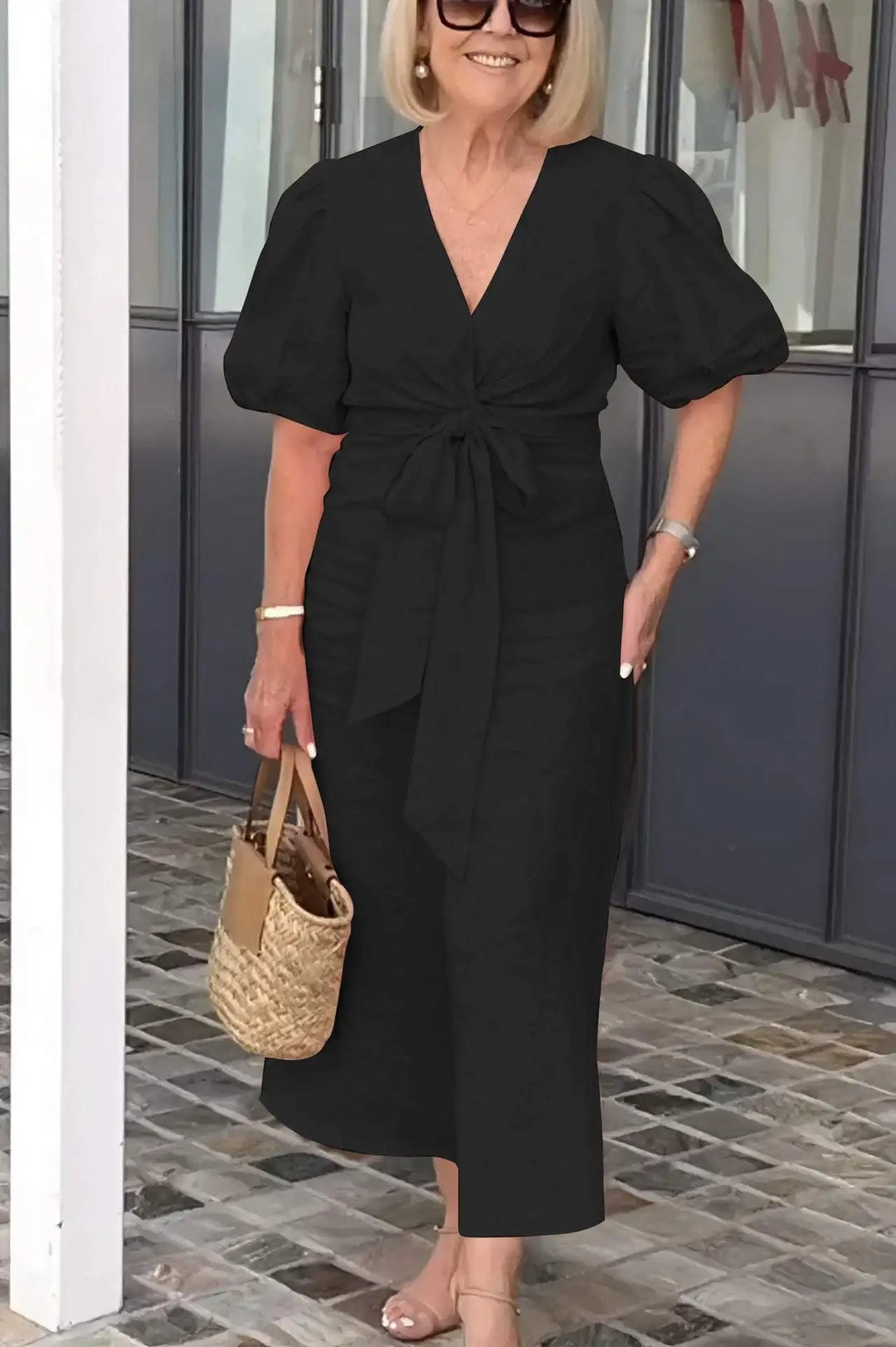 Marissa - Sophisticated V-Neck Dress