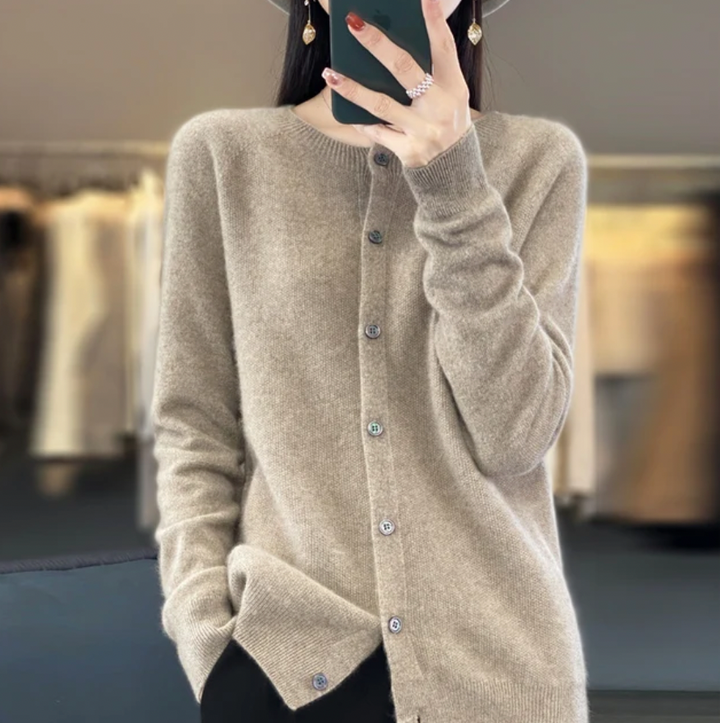 Gisela Marino Cardigans