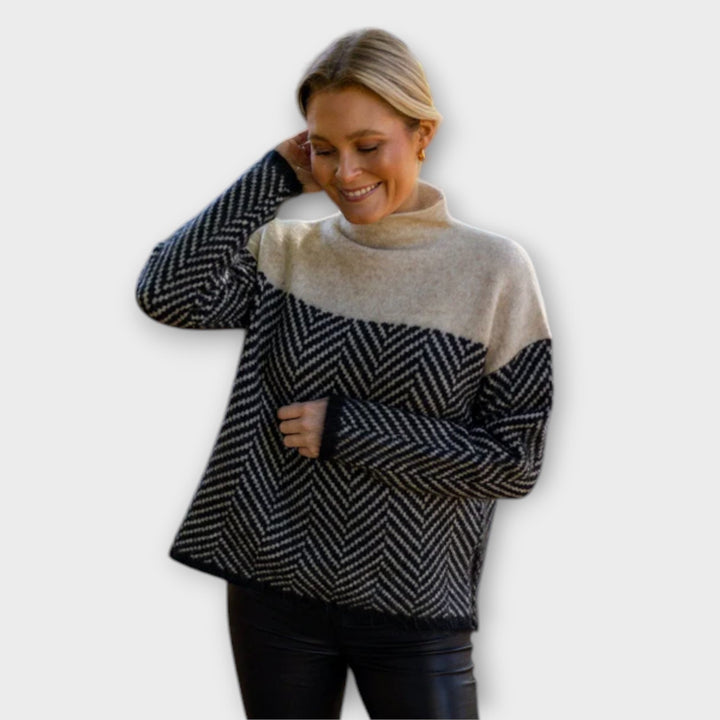 Maria Soft Turtleneck