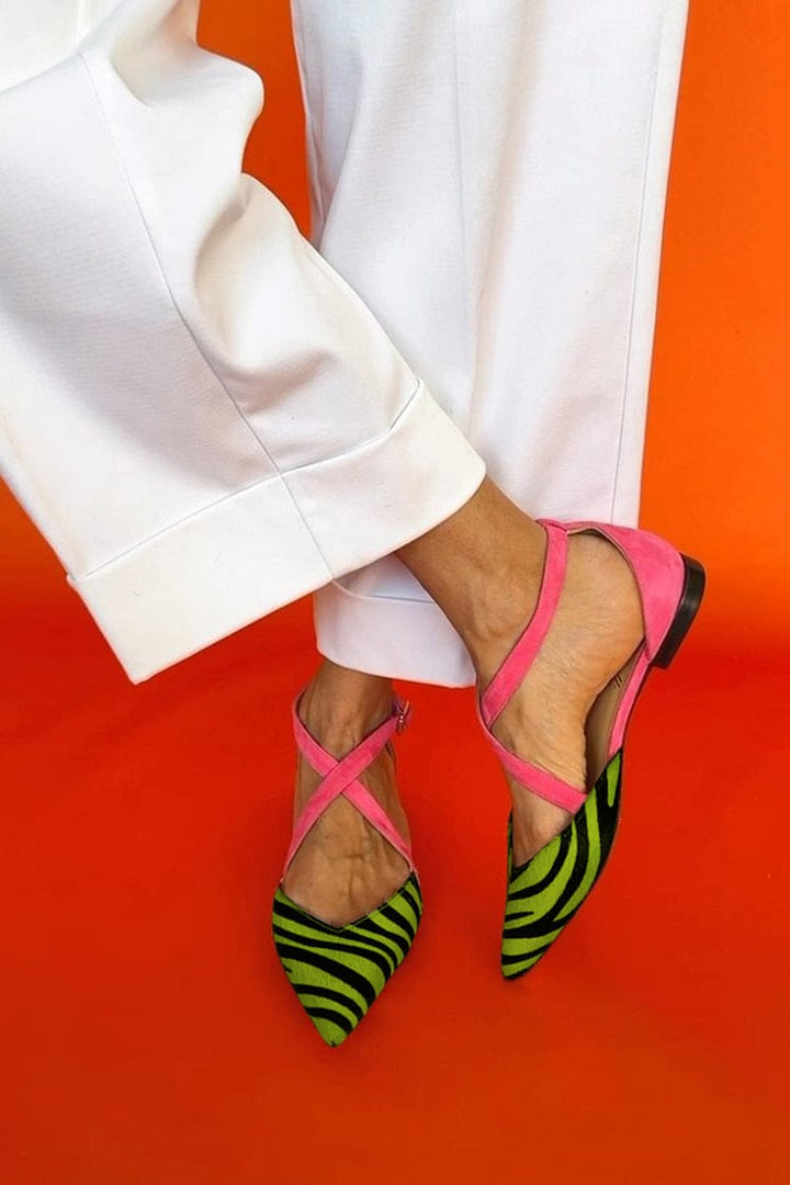 Linali Artisanal Zebra Flats