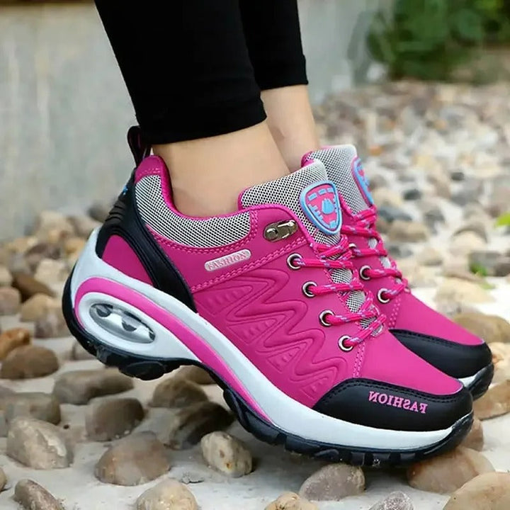 Noa Ergonomic Women's Shoes
