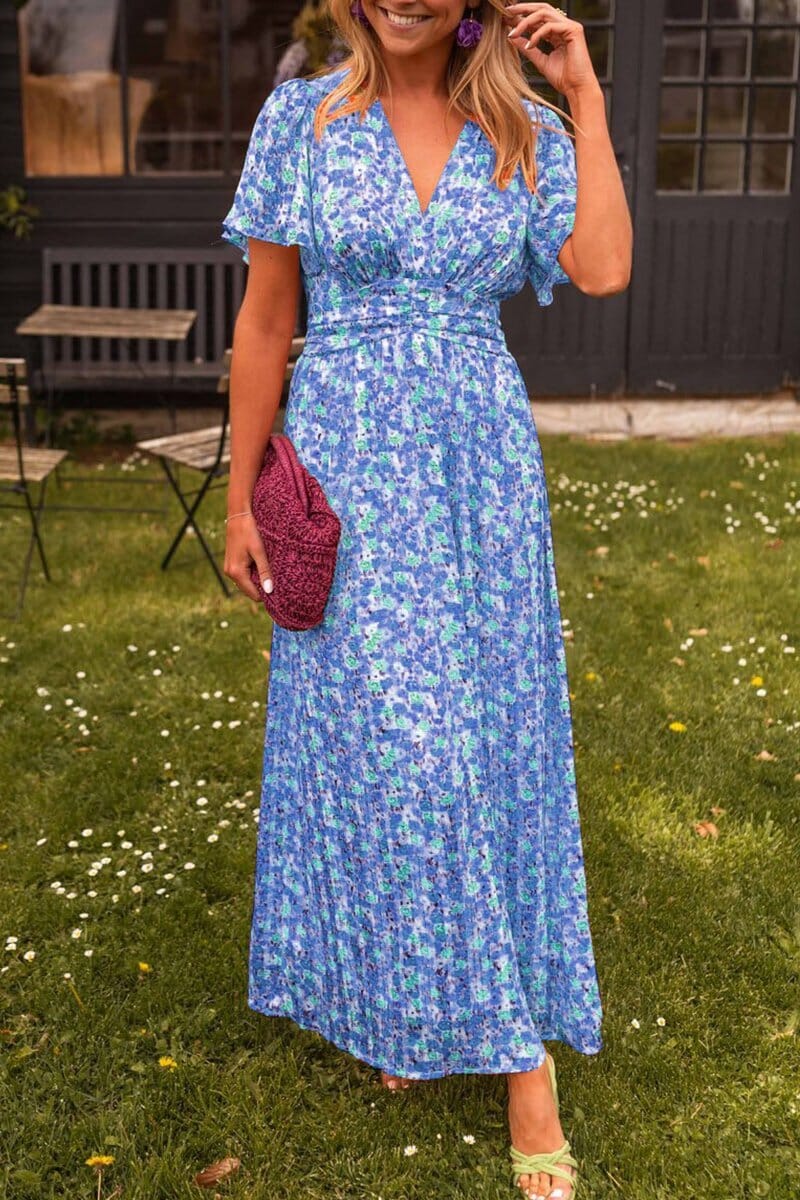 Eva – Chic V-Neck Maxi Dress