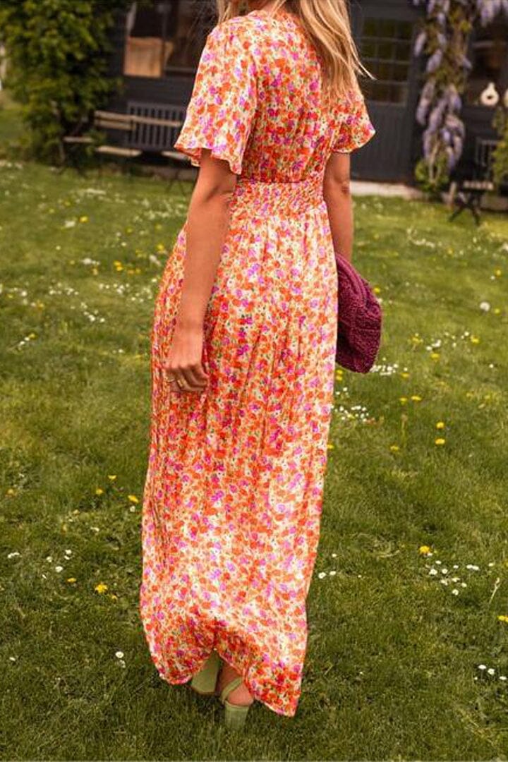 Eva – Chic V-Neck Maxi Dress