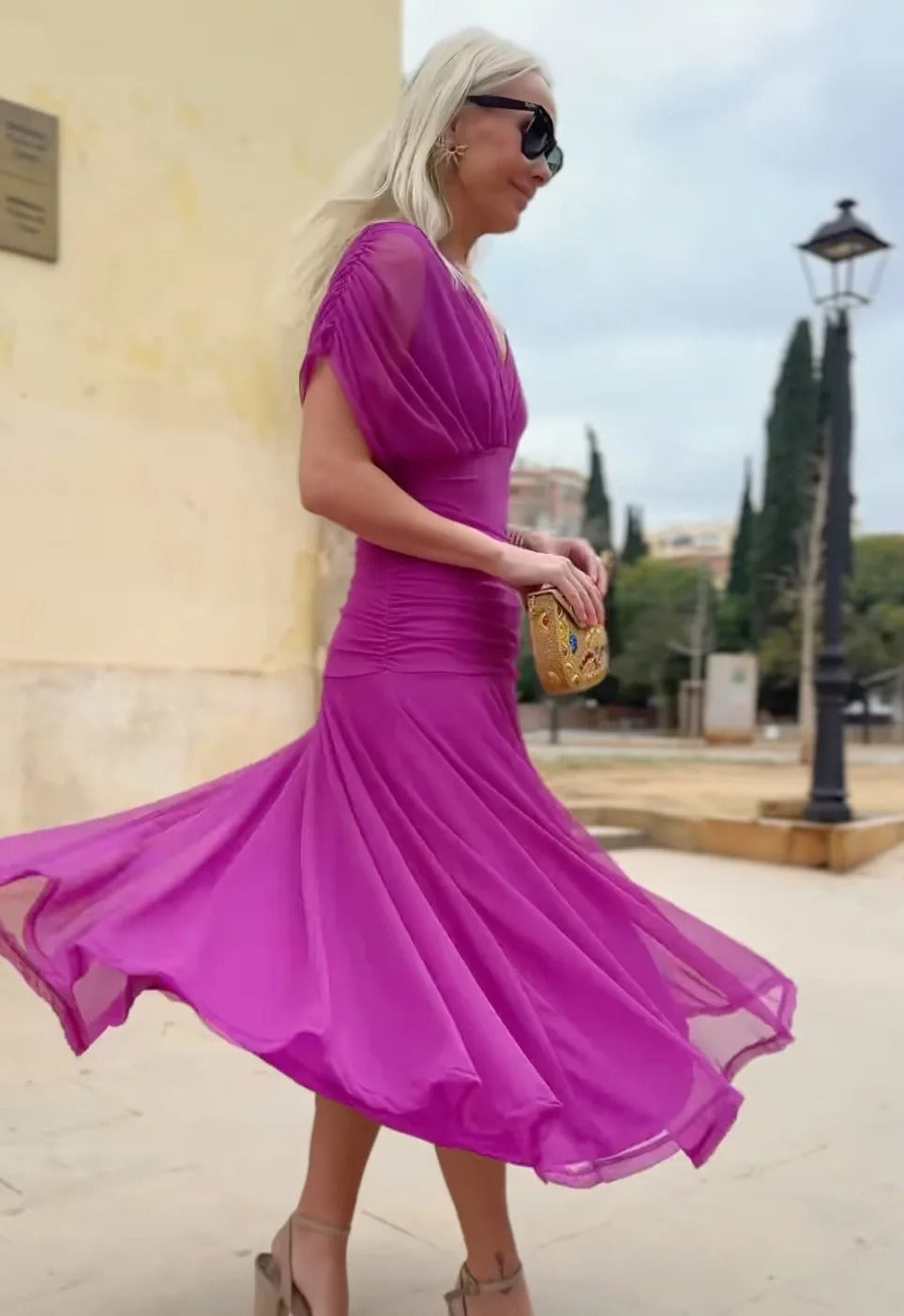 Gianna™ | Off-Shoulder V-Neck Printed Dress